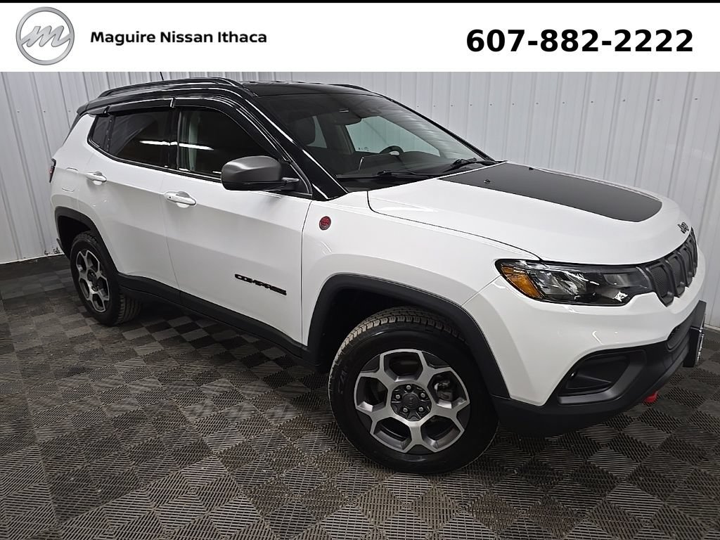 Used 2022 Jeep Compass Trailhawk w/ Trailhawk Convenience Group AWD/4WD image 8