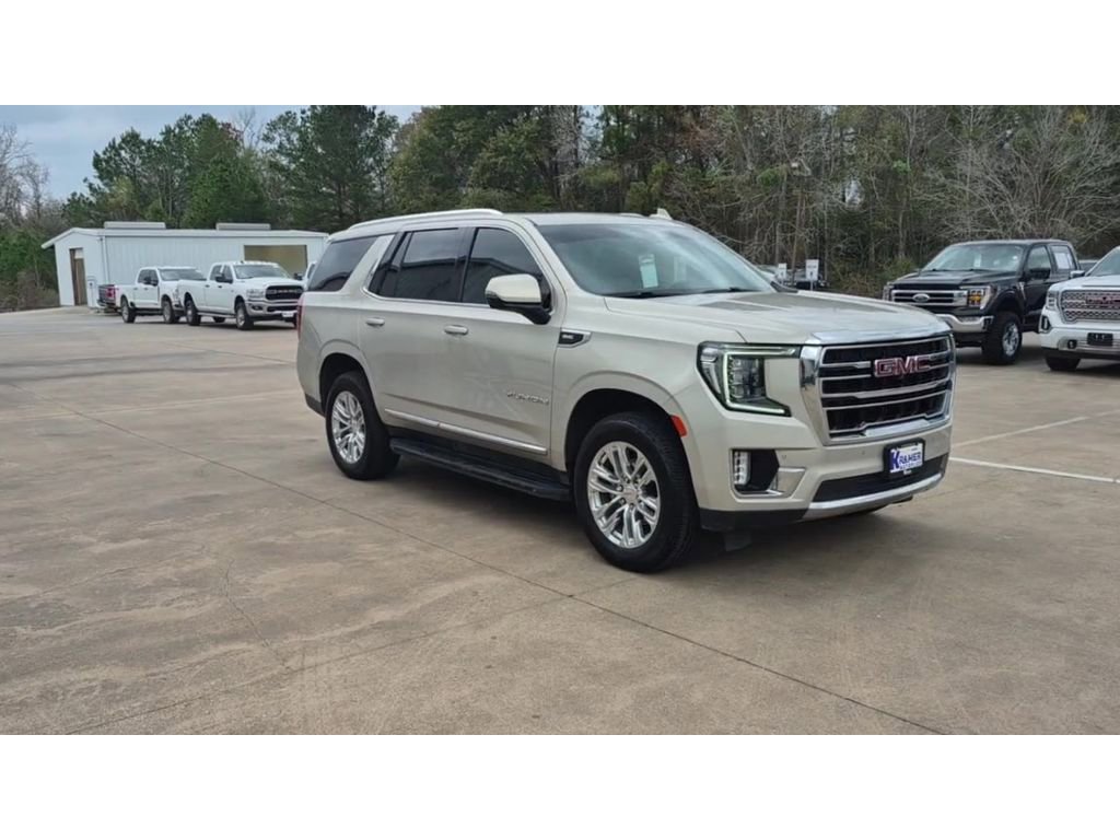 Used 2021 GMC Yukon SLT w/ SLT Premium Package image 2