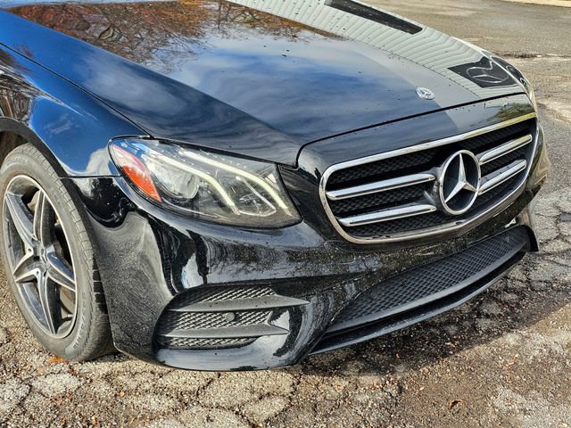 Used 2019 Mercedes-Benz E 450 4MATIC Sedan image 2