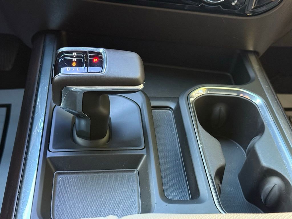 Used 2023 GMC Sierra 1500 SLT w/ SLT Premium Package image 21