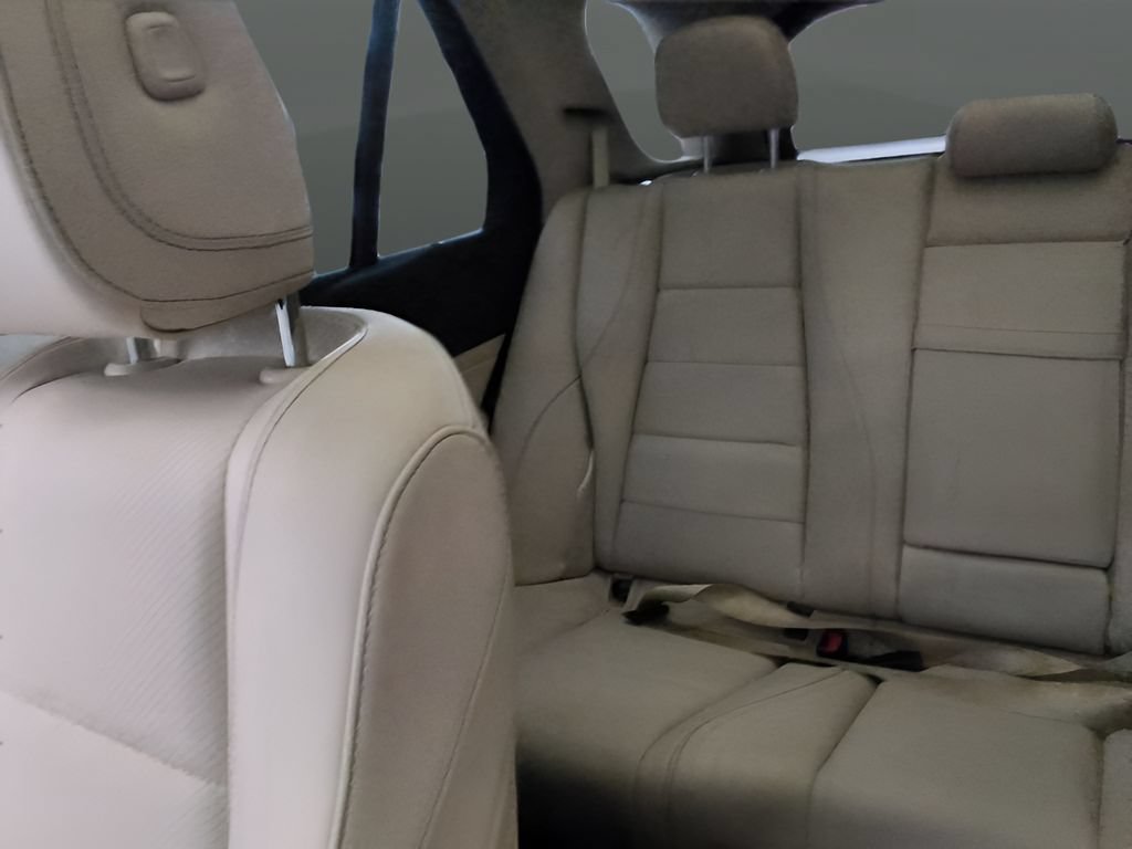 Used 2022 Mercedes-Benz GLE 350 4MATIC w/ Premium Package image 28