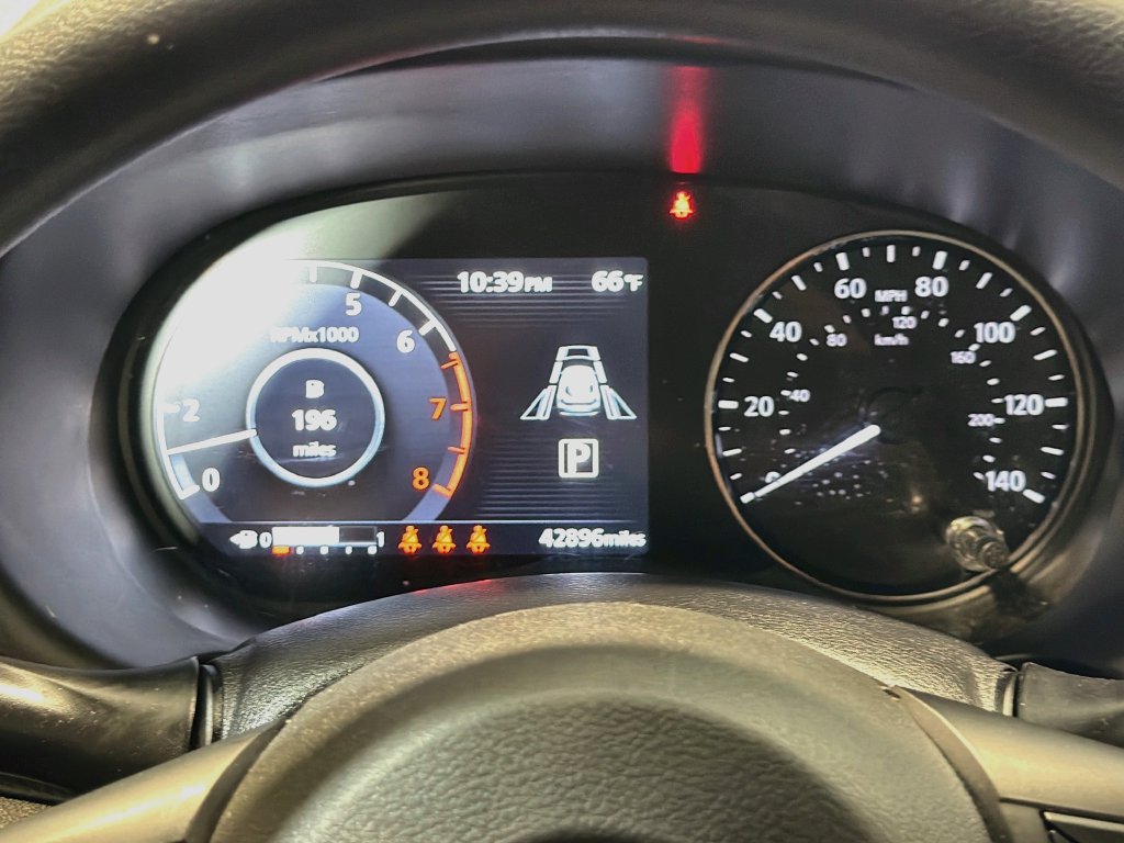 Used 2023 Nissan Kicks SV FWD image 13