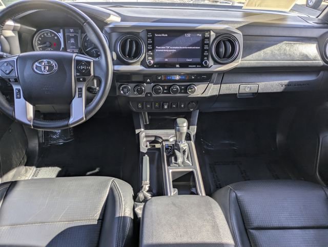 Used 2022 Toyota Tacoma Limited image 10