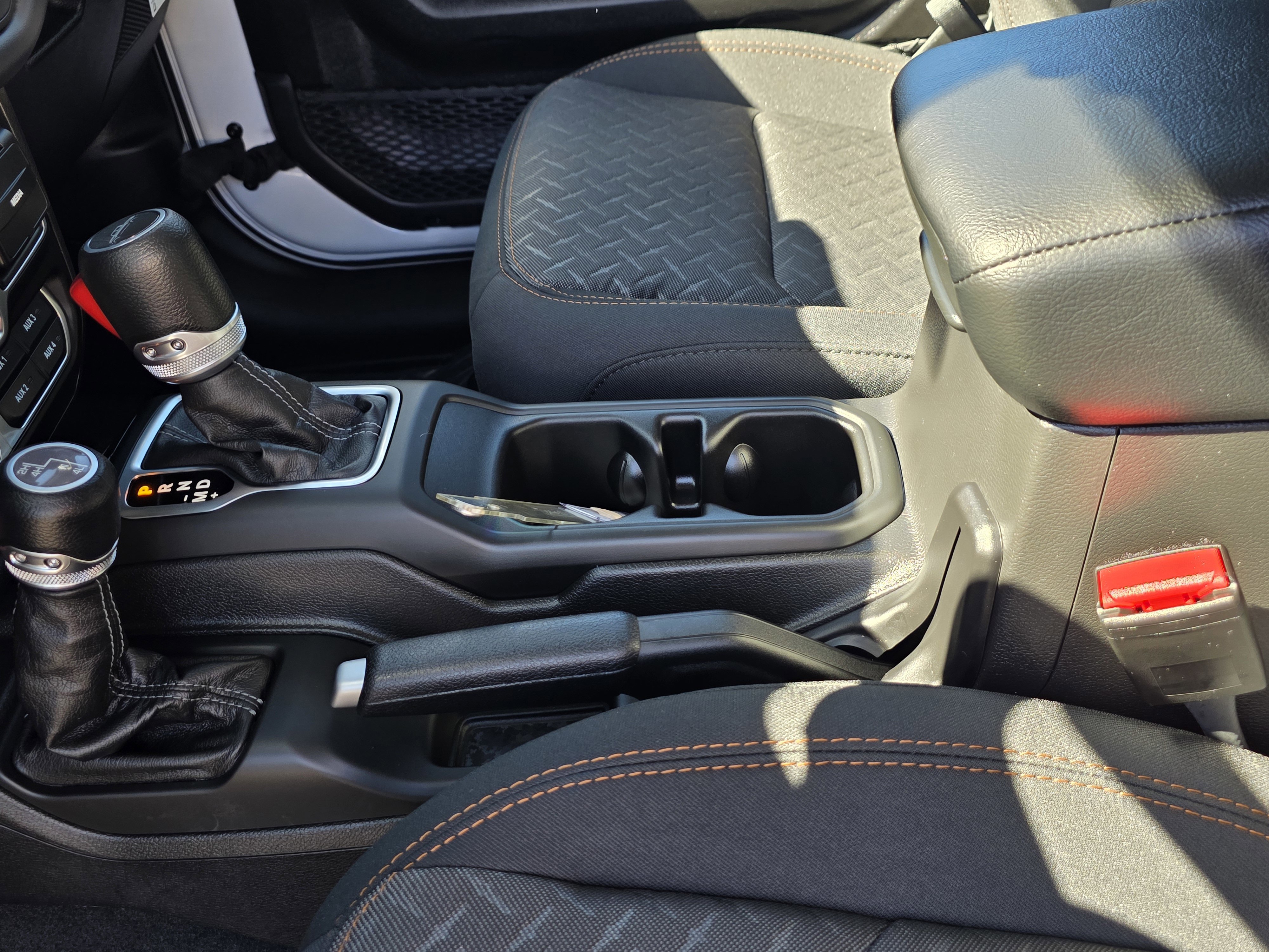 New 2026 Jeep Gladiator Mojave image 13