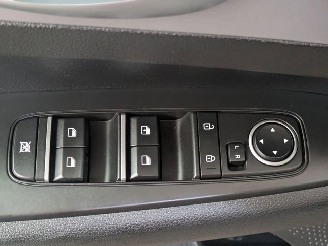 Certified 2023 Kia Forte LXS w/ LXS Technology Package image 15