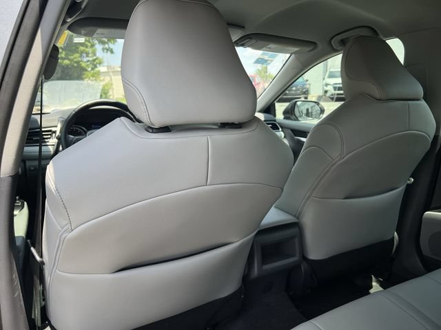 Used 2024 Toyota Camry SE FWD image 33