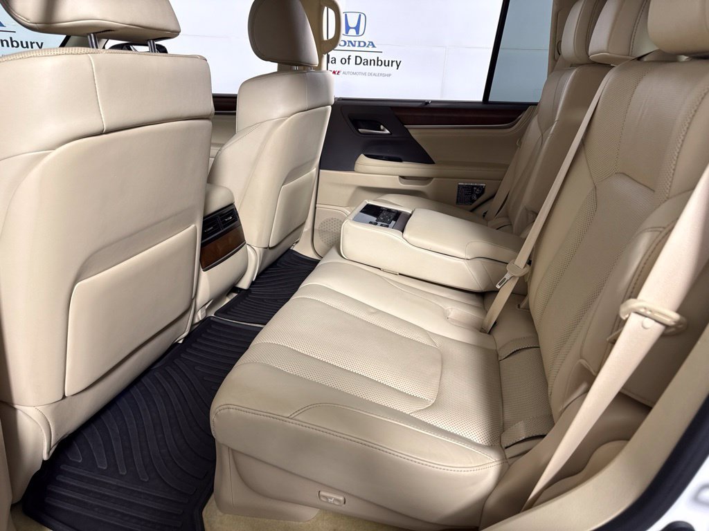 Used 2019 Lexus LX 570 4WD w/ Luxury Package image 13