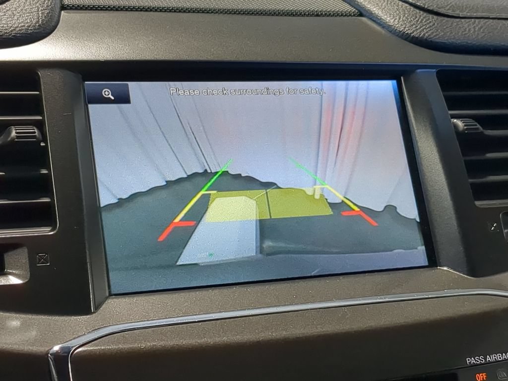 Used 2015 Lincoln MKS AWD w/ Equipment Group 201A image 34