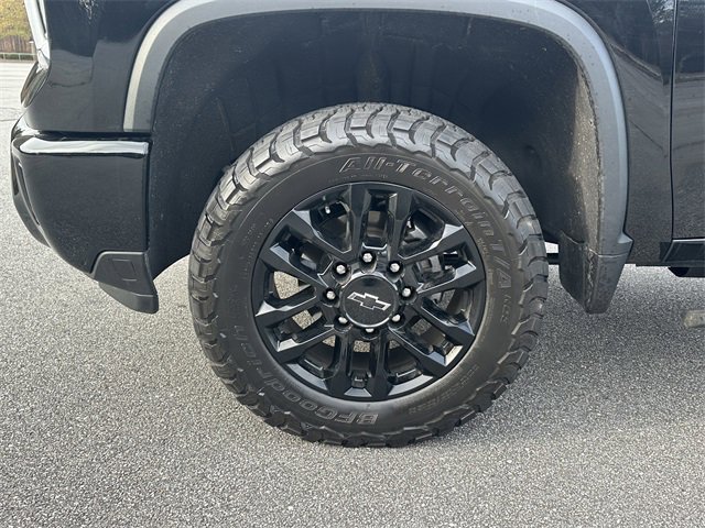 Used 2025 Chevrolet Silverado 2500 LT w/ Trail Boss Package image 12