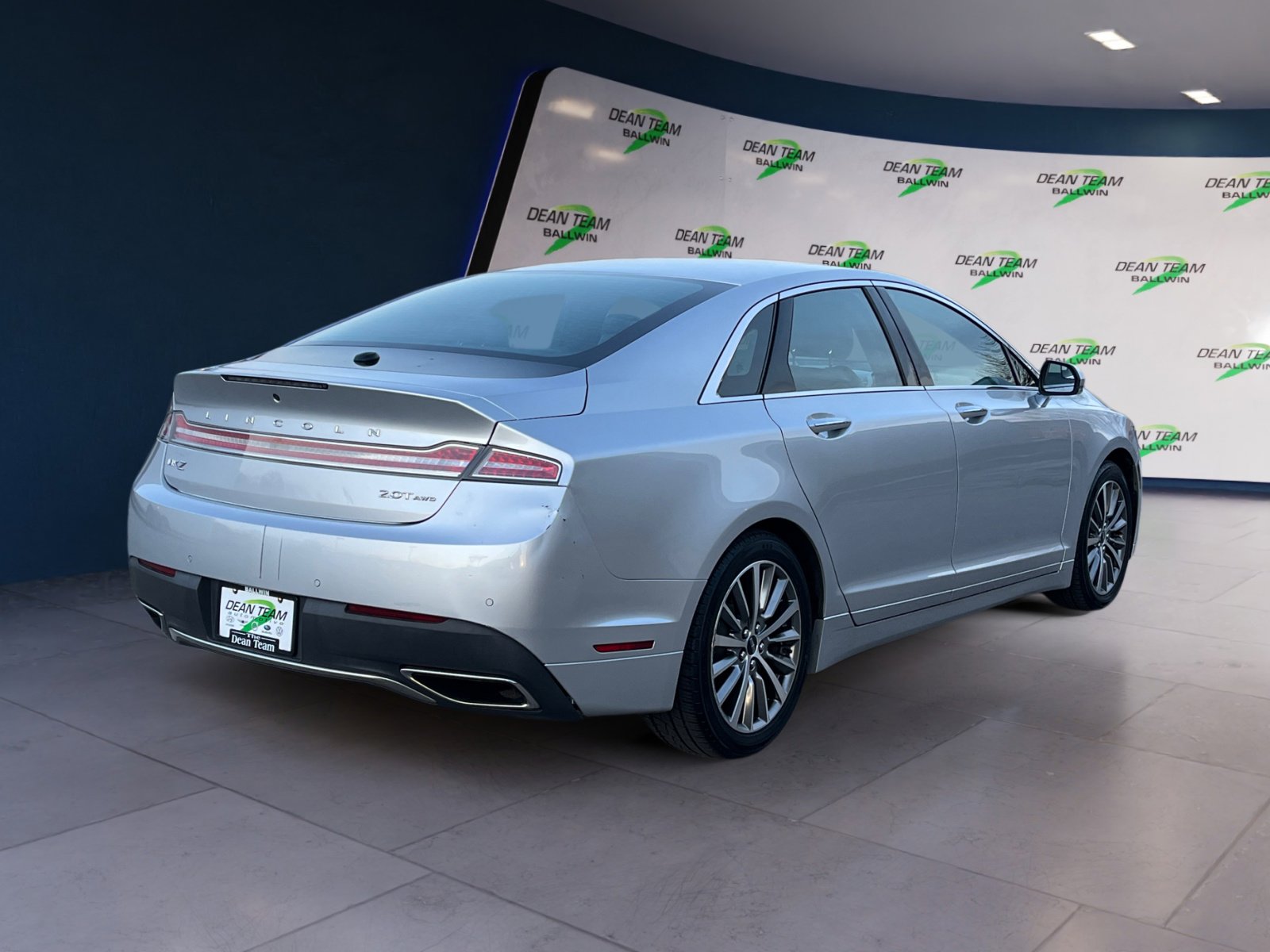 Used 2017 Lincoln MKZ Premiere image 7