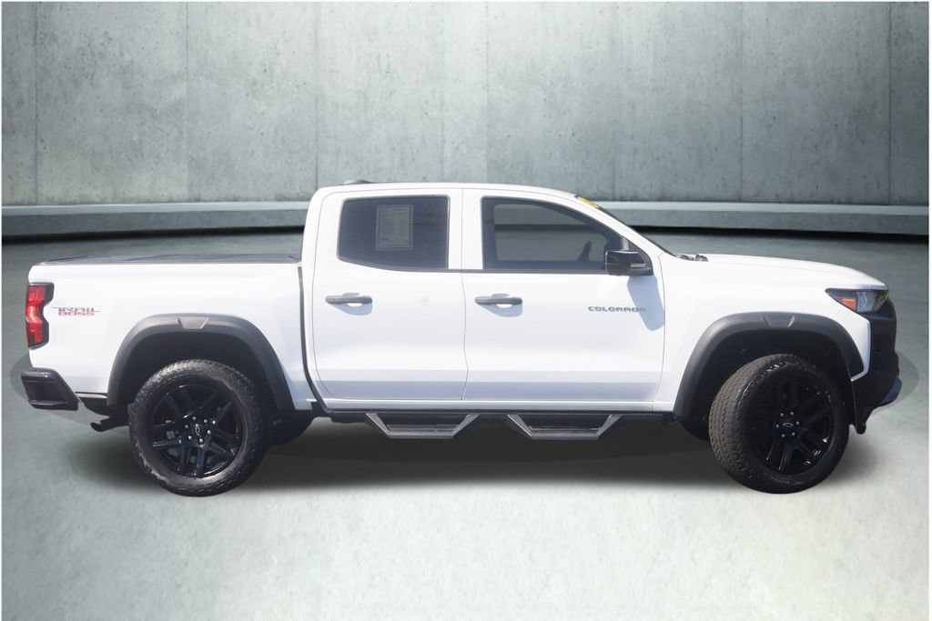 Used 2023 Chevrolet Colorado Trail Boss w/ Technology Package AWD/4WD image 23