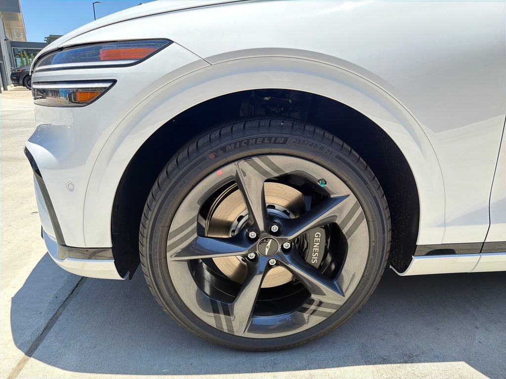 New 2026 Genesis GV70 2.5T Sport Prestige AWD/4WD image 16