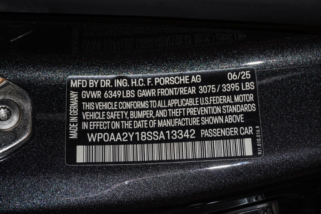 Certified 2025 Porsche Taycan AWD/4WD image 30
