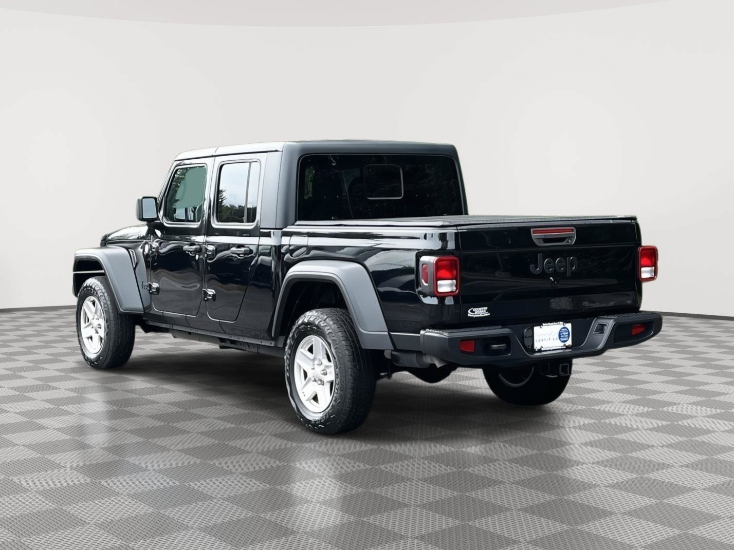 Used 2020 Jeep Gladiator Sport w/ Quick Order Package 23S AWD/4WD image 9