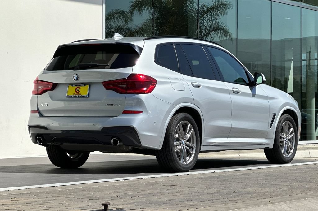 Used 2021 BMW X3 xDrive30i w/ Executive Package AWD/4WD image 3
