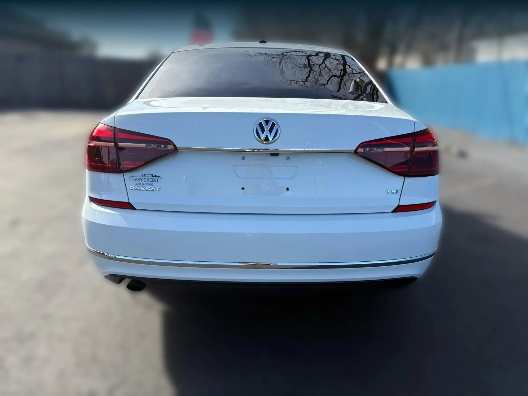 Used 2017 Volkswagen Passat 1.8T S image 6