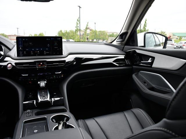 Certified 2026 Acura MDX FWD w/ Technology Package image 19