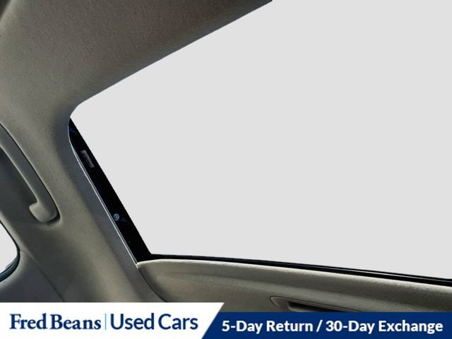 Used 2024 Hyundai Venue SEL FWD image 26