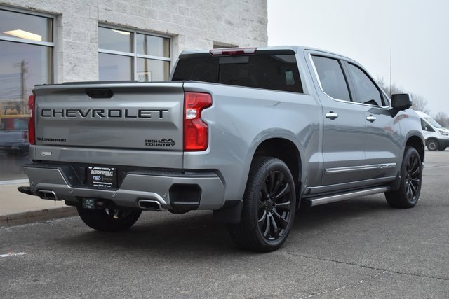 Used 2024 Chevrolet Silverado 1500 High Country image 11