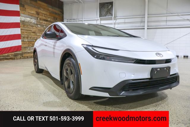 Used 2023 Toyota Prius LE image 58