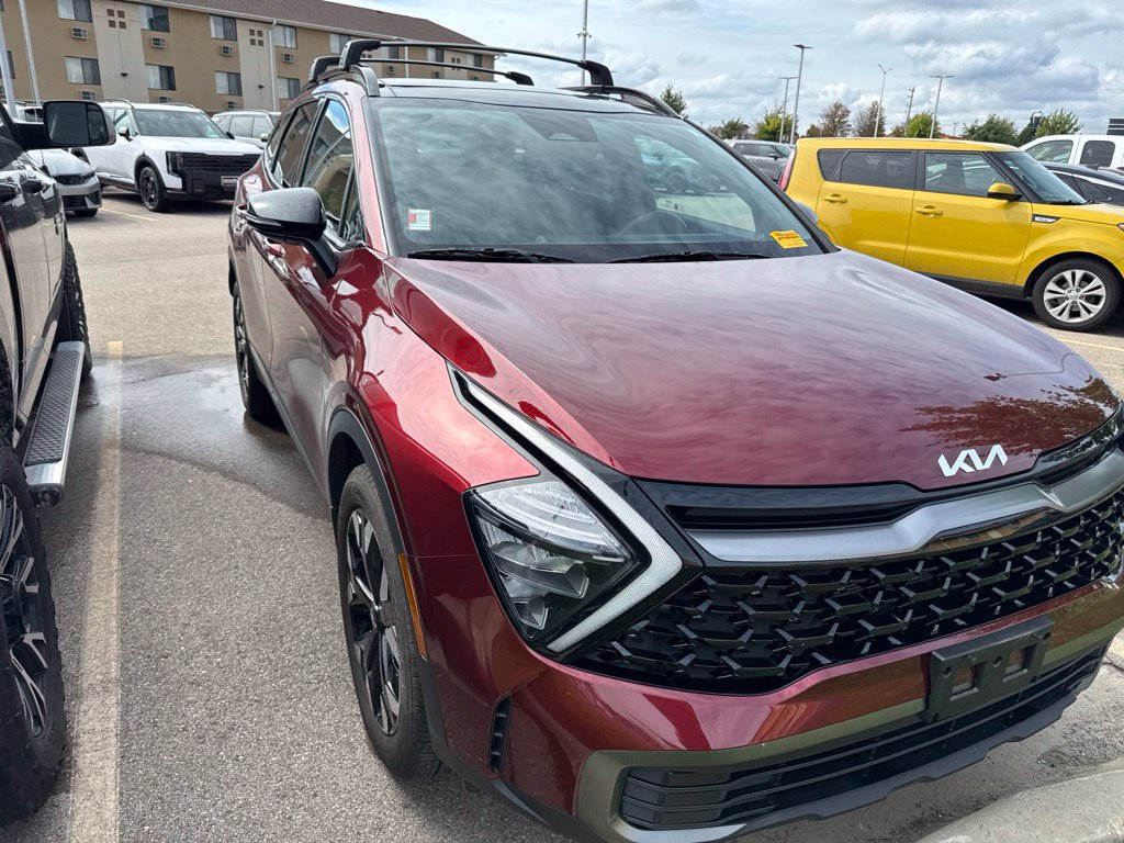 Used 2023 Kia Sportage X-Line w/ X-Line Premium Package AWD/4WD image 2