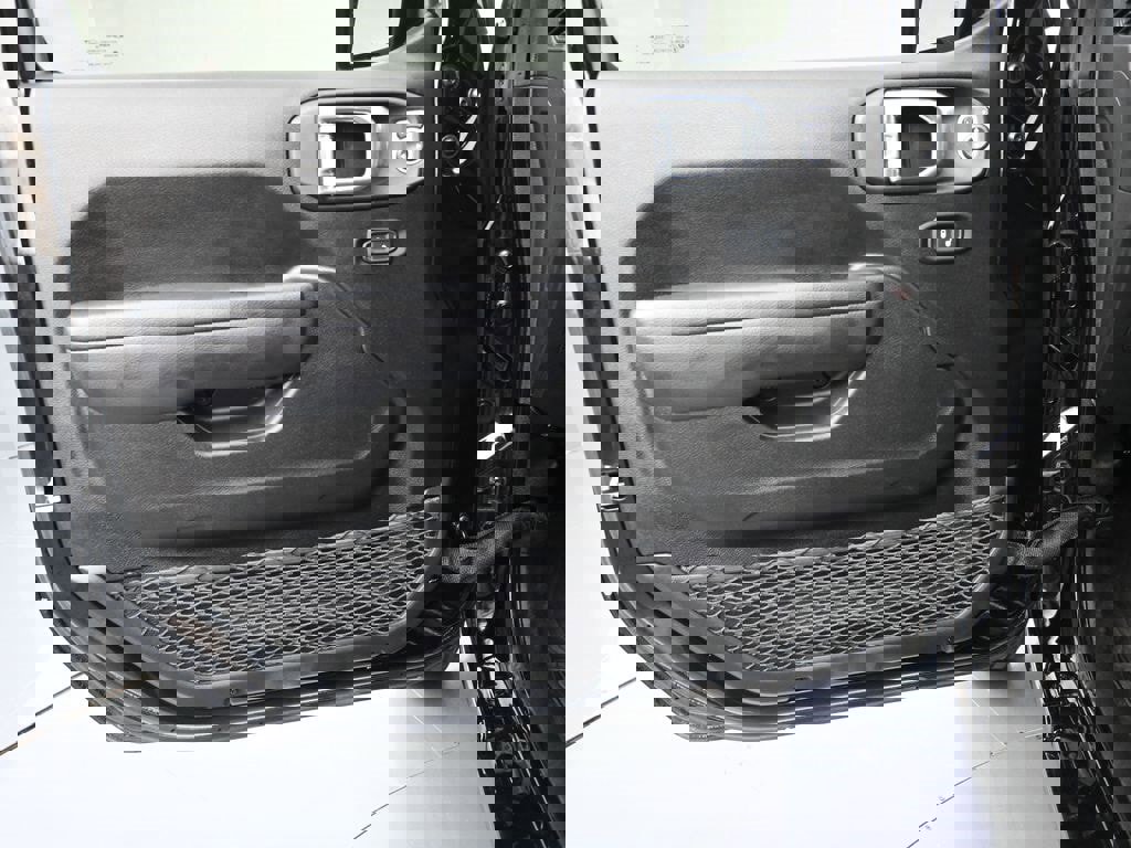 New 2024 Jeep Wrangler Unlimited Sport image 11