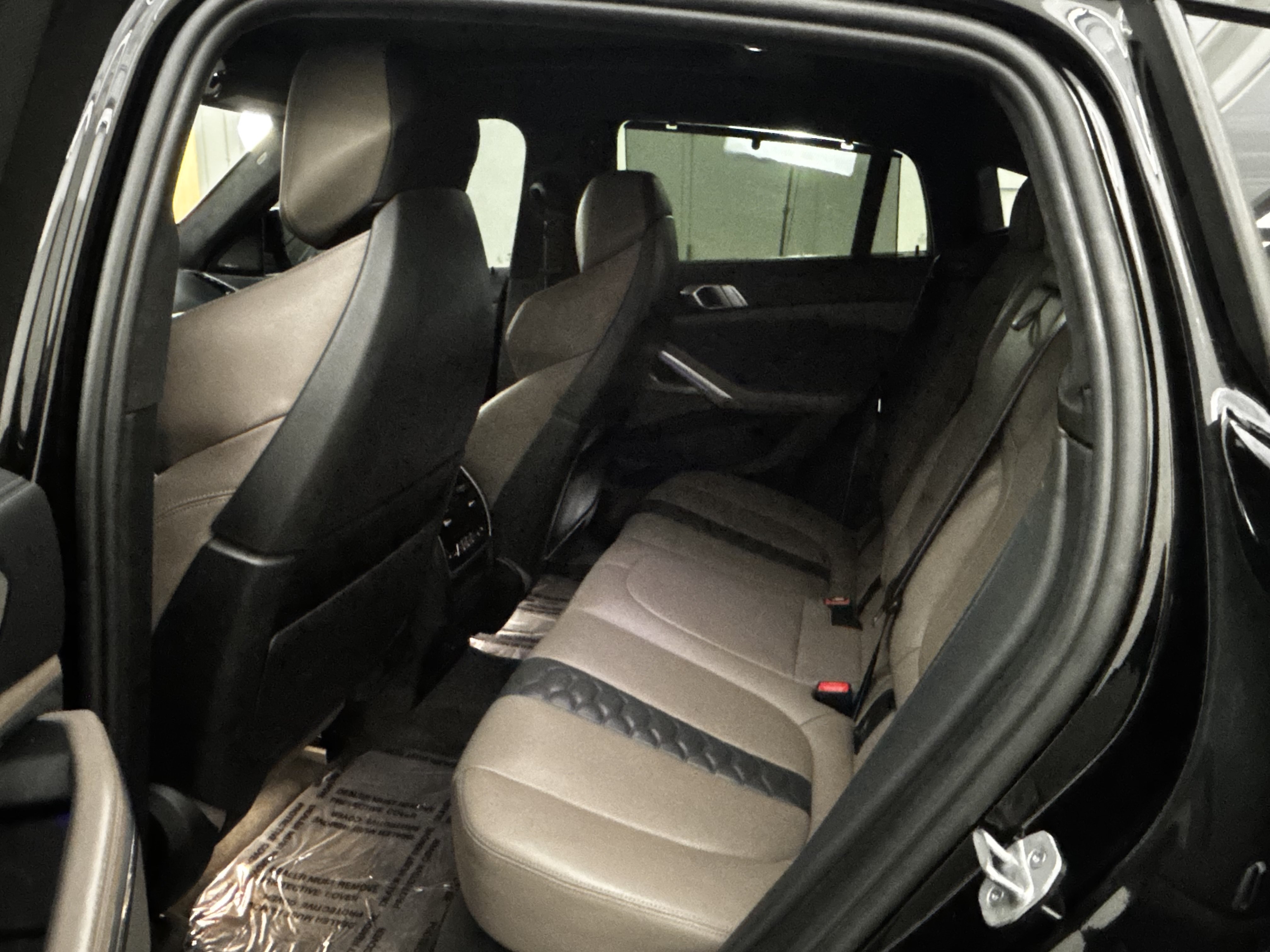 Used 2021 BMW X6 M w/ Competition Package AWD/4WD image 17
