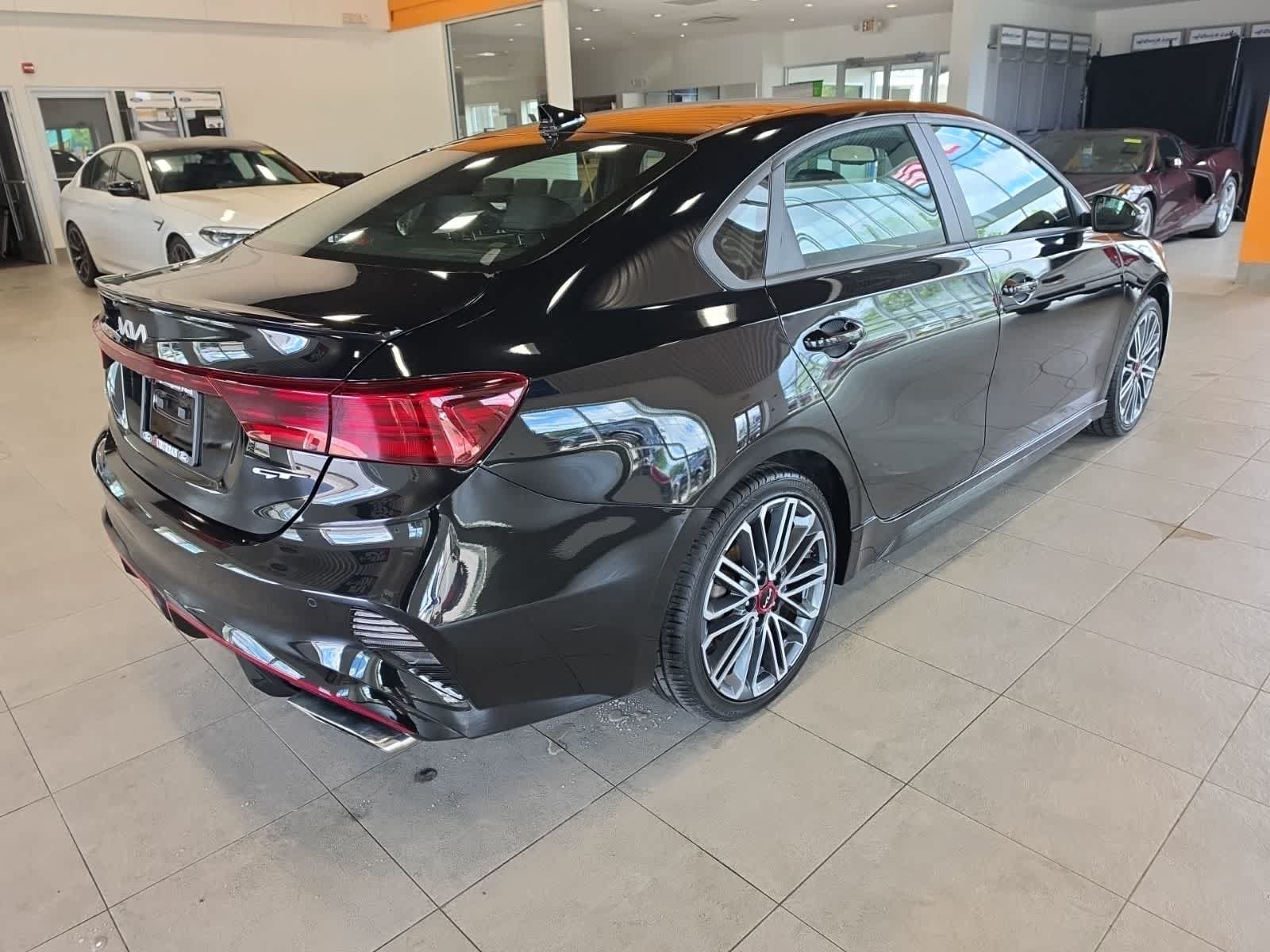 Used 2023 Kia Forte GT FWD image 7