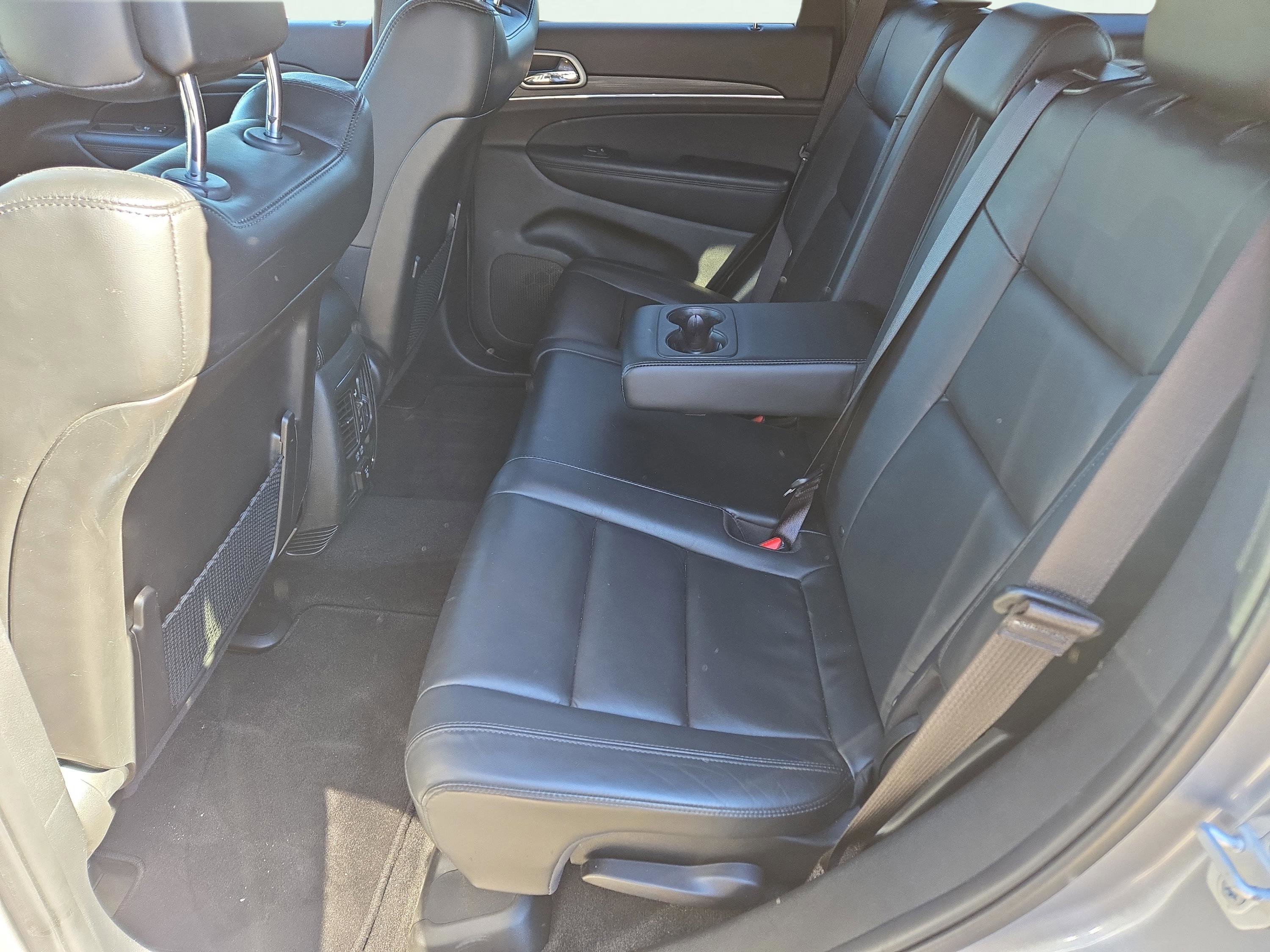 Used 2021 Jeep Grand Cherokee Limited image 18