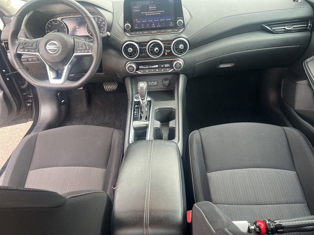 Used 2020 Nissan Sentra SV image 16