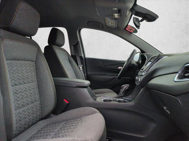Used 2023 Chevrolet Equinox LT AWD/4WD image 18