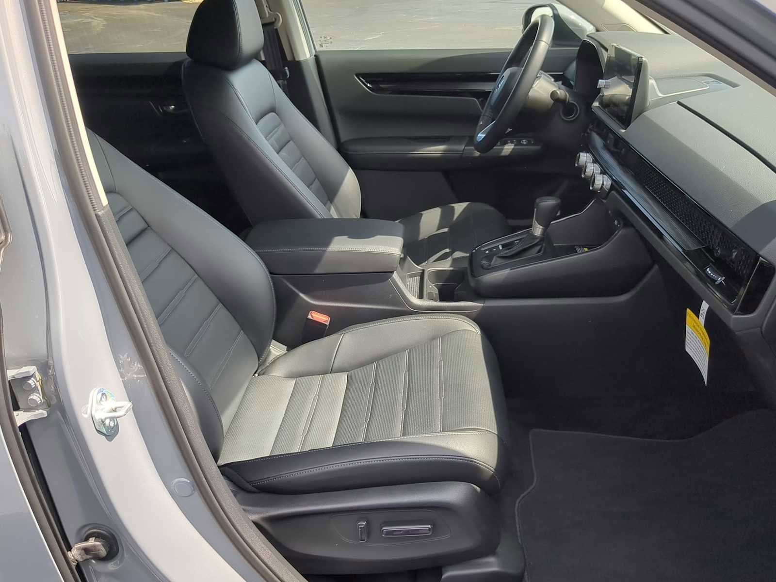 Used 2025 Honda CR-V EX-L image 28