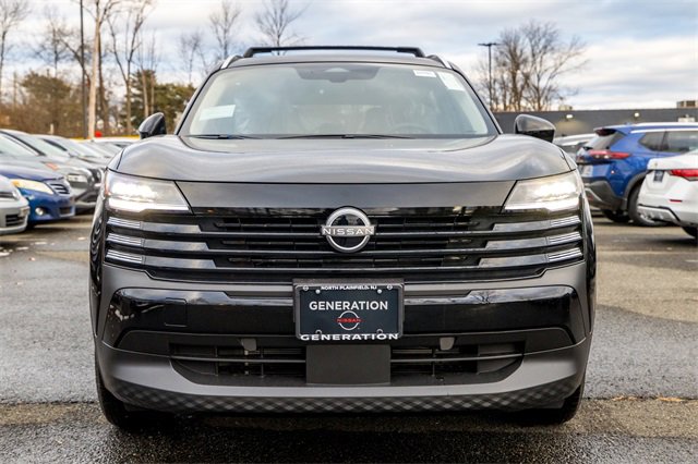 New 2026 Nissan Kicks SV w/ Charging Package image 2