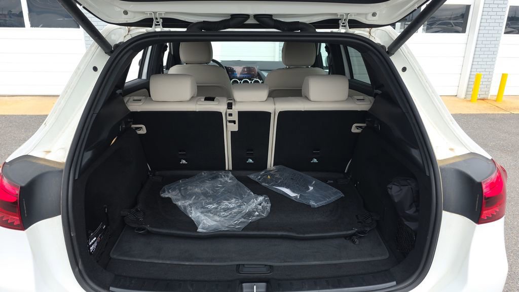 Certified 2025 Mercedes-Benz GLA 250 4MATIC image 9