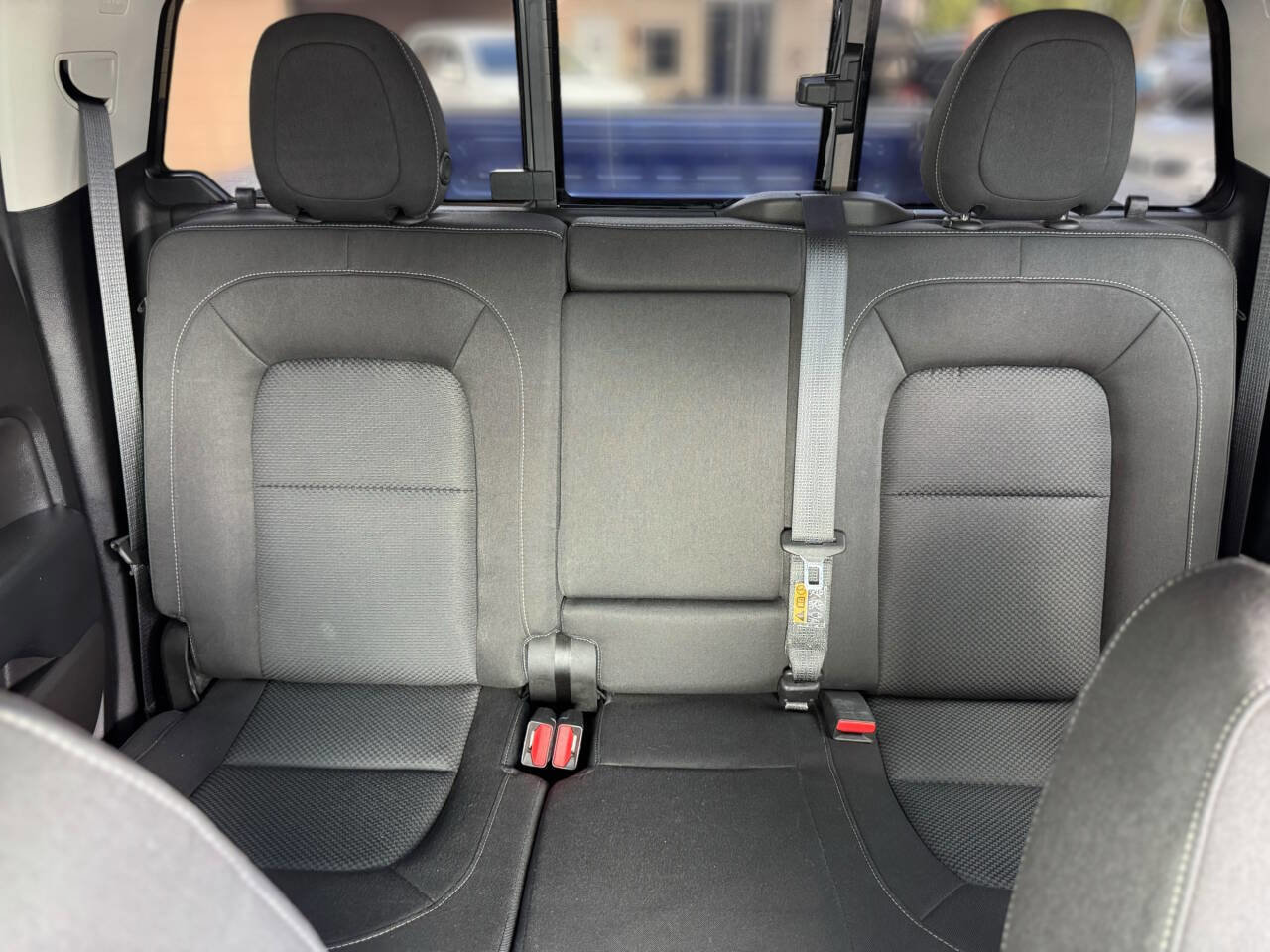 Used 2016 Chevrolet Colorado LT w/ LT Convenience Package image 36