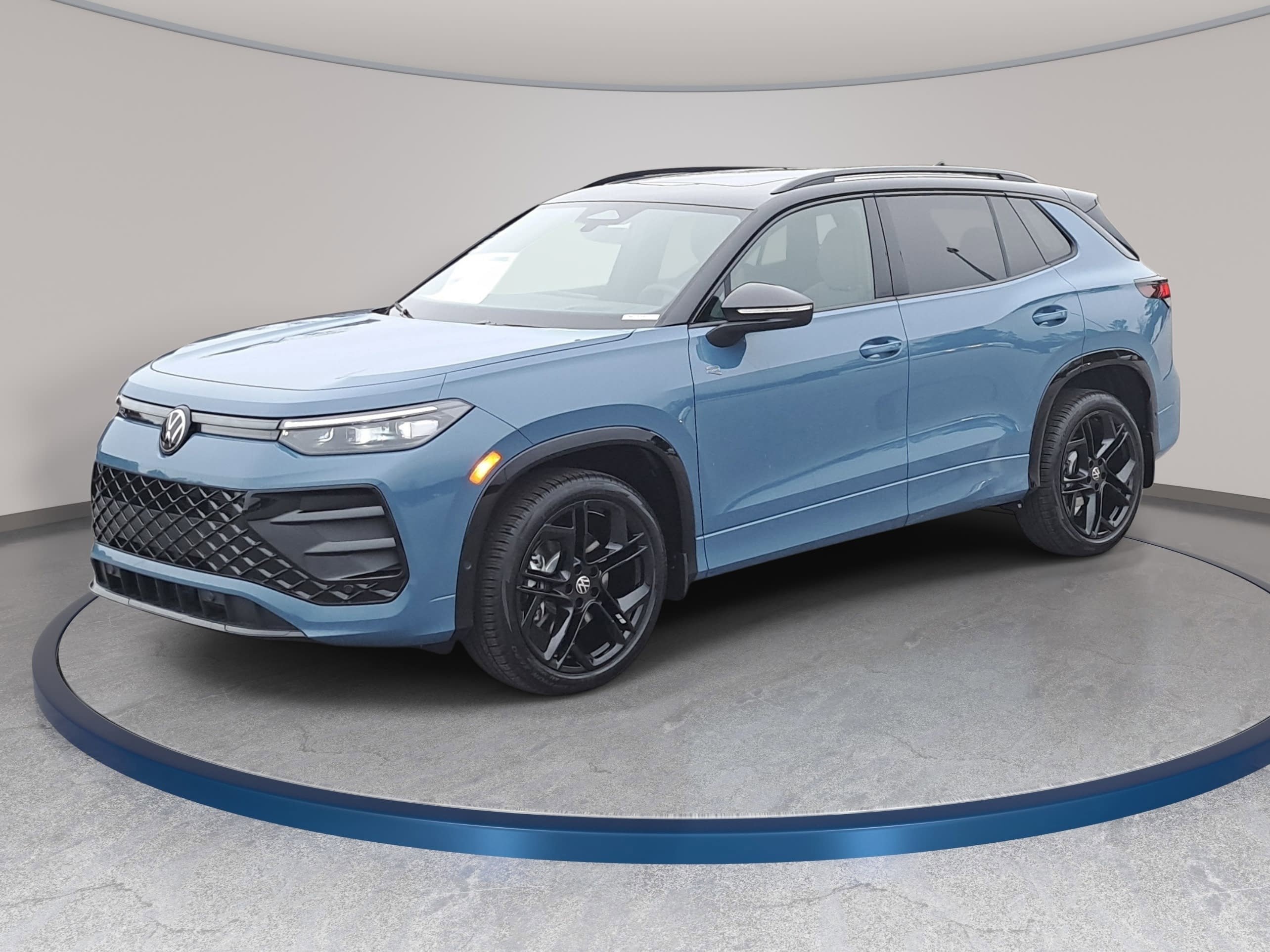 New 2026 Volkswagen Tiguan SE R-Line AWD/4WD video 1
