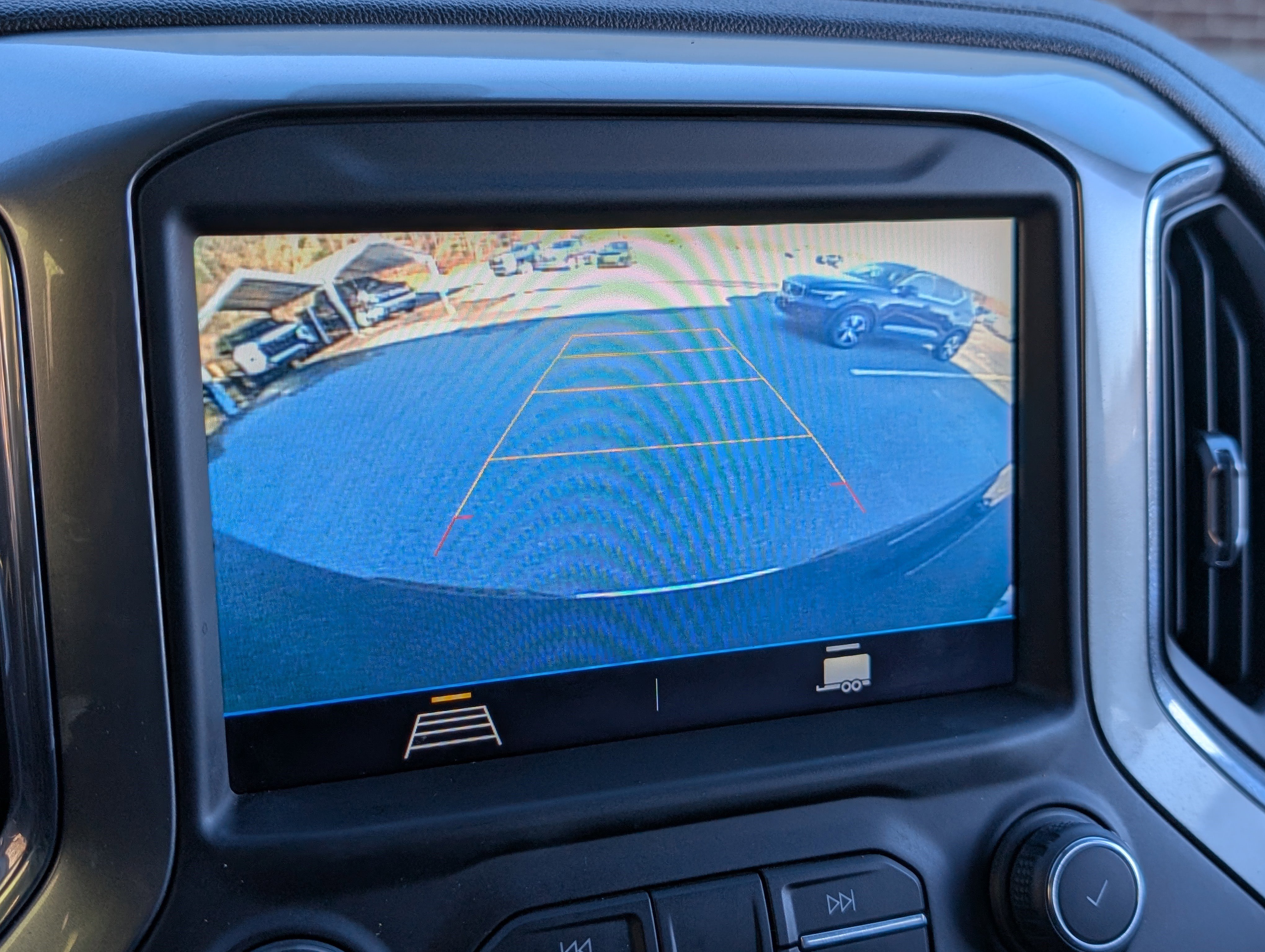 Used 2021 Chevrolet Silverado 1500 LT image 26