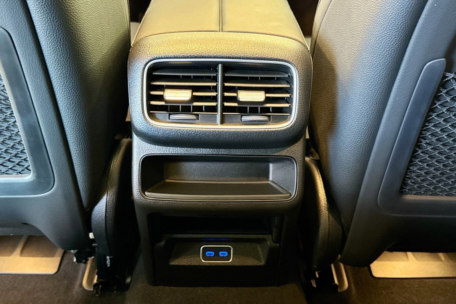 Certified 2025 Mercedes-Benz GLE 350 4MATIC w/ Winter Package image 24