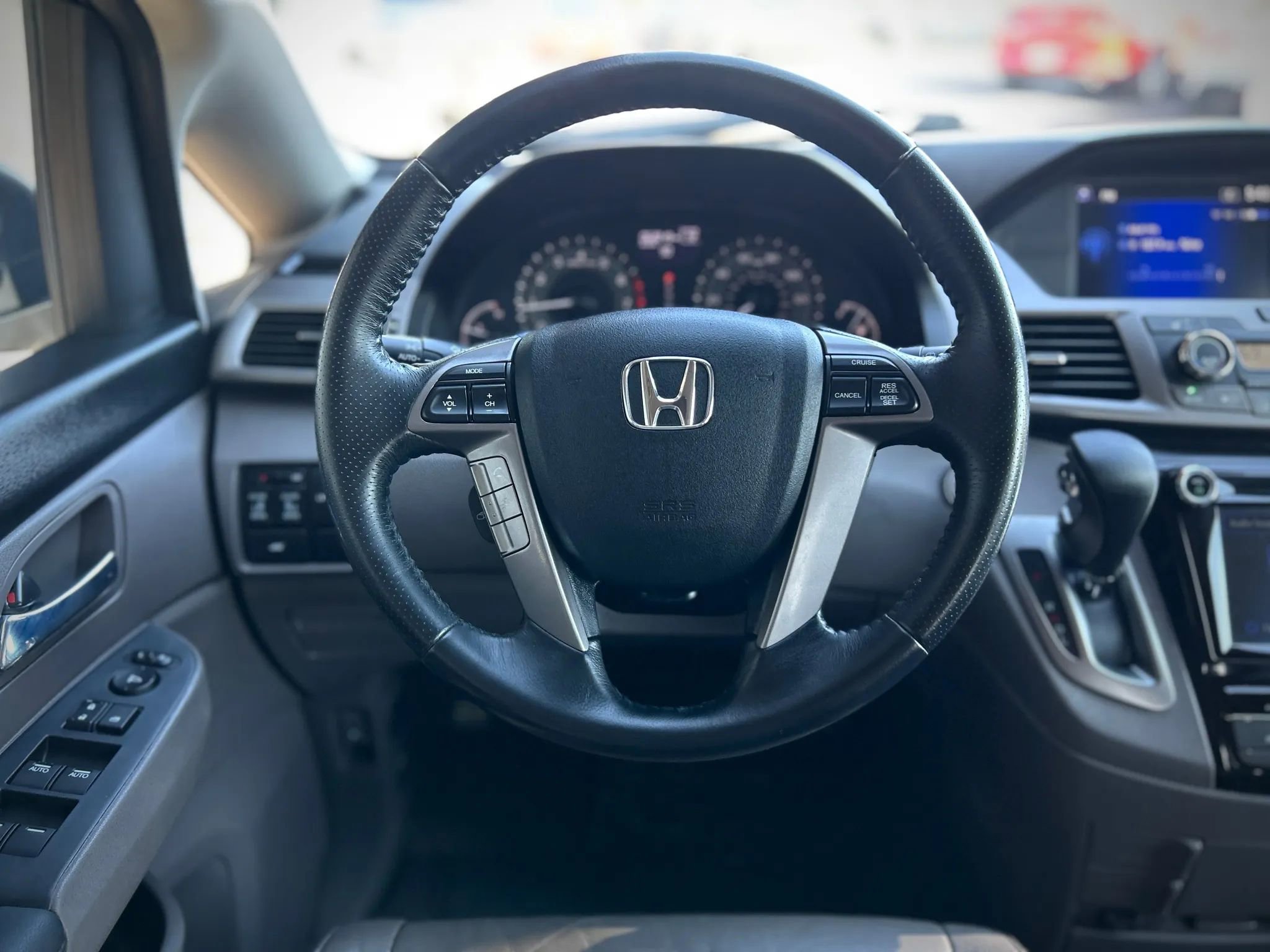 Used 2017 Honda Odyssey EX-L image 11
