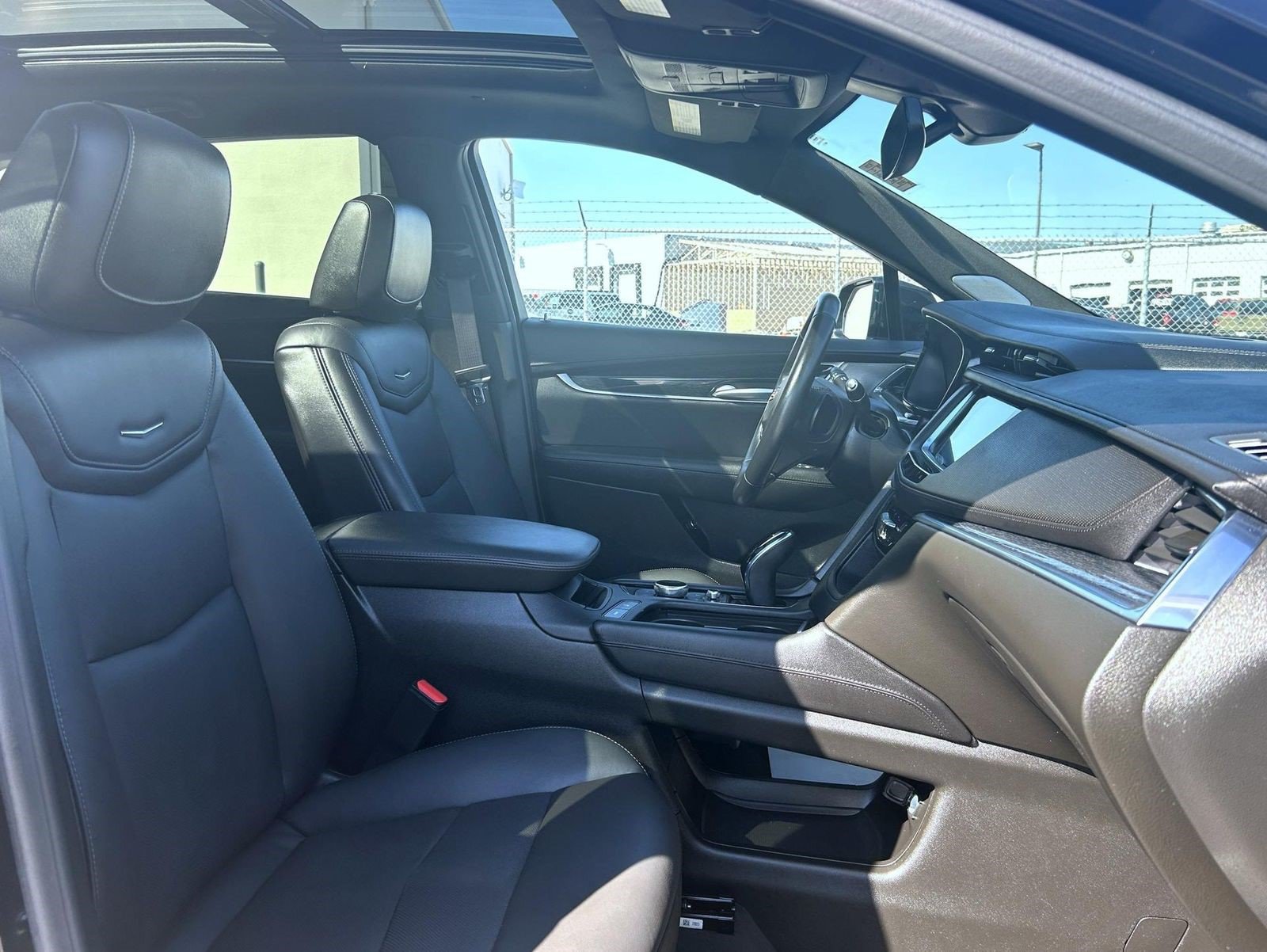 Certified 2023 Cadillac XT5 Premium Luxury AWD/4WD image 14