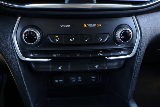 Used 2019 Hyundai Santa Fe SEL image 25