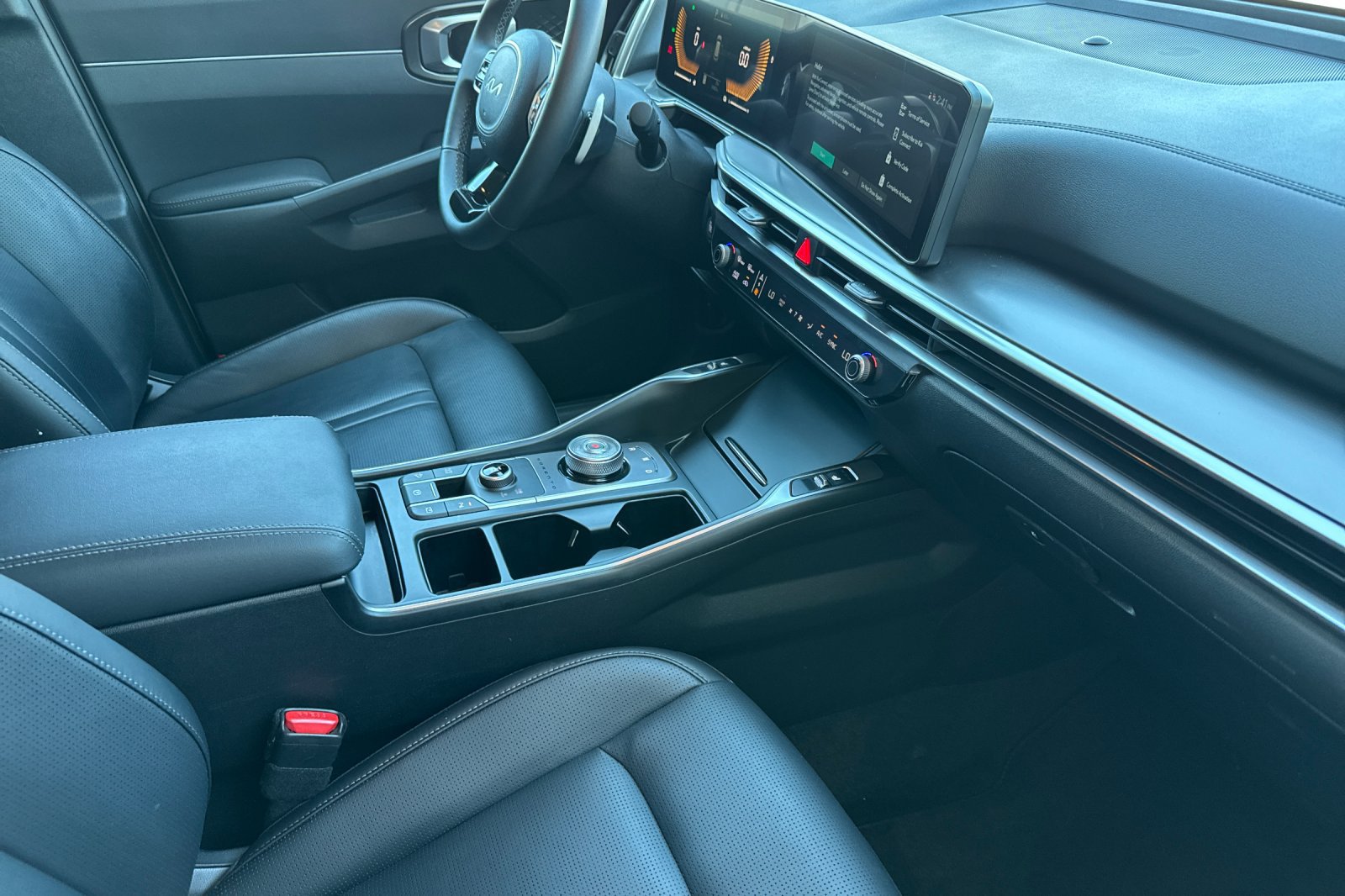 Used 2025 Kia Sorento EX AWD/4WD image 18