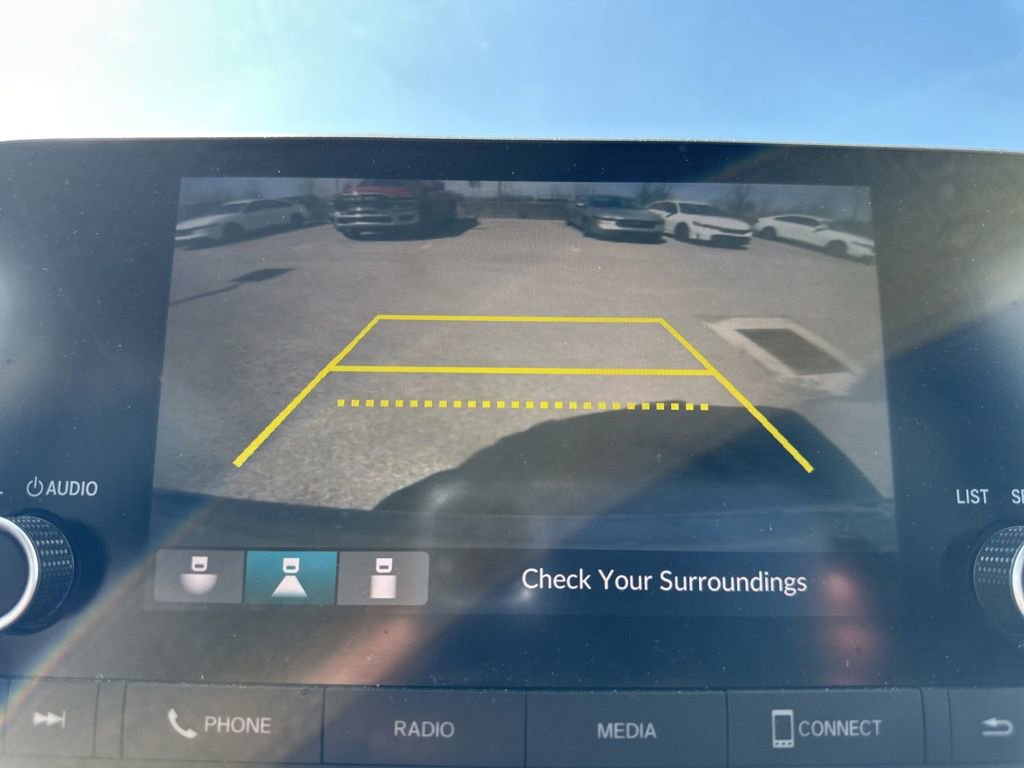 Used 2025 Honda CR-V LX image 23