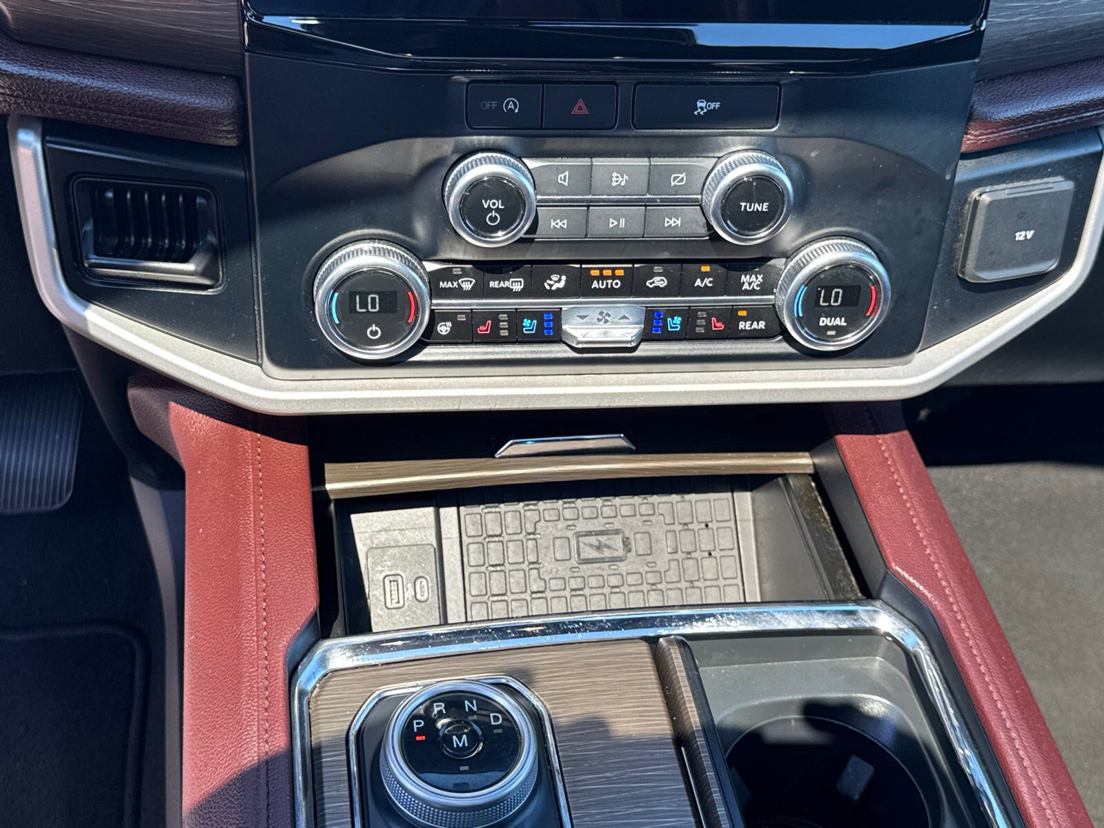 Used 2024 Ford Expedition Max Limited RWD image 33
