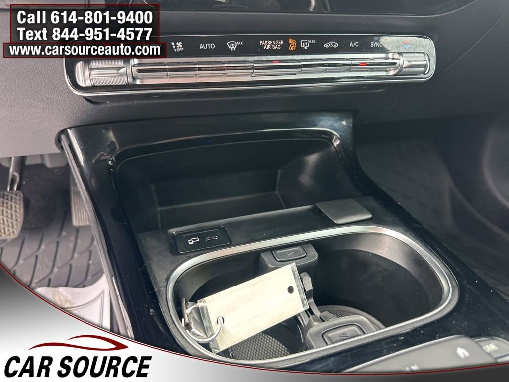 Used 2021 Mercedes-Benz CLA 250 4MATIC image 23