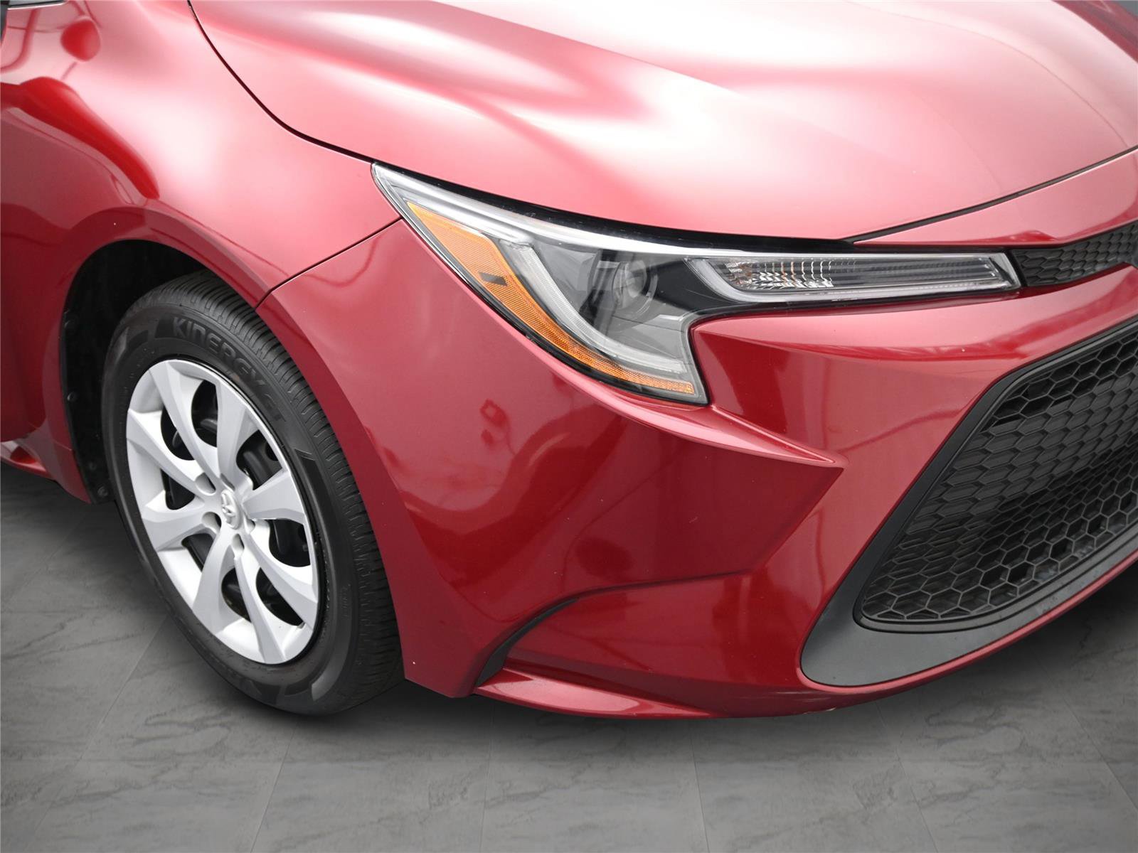 Used 2022 Toyota Corolla LE image 10