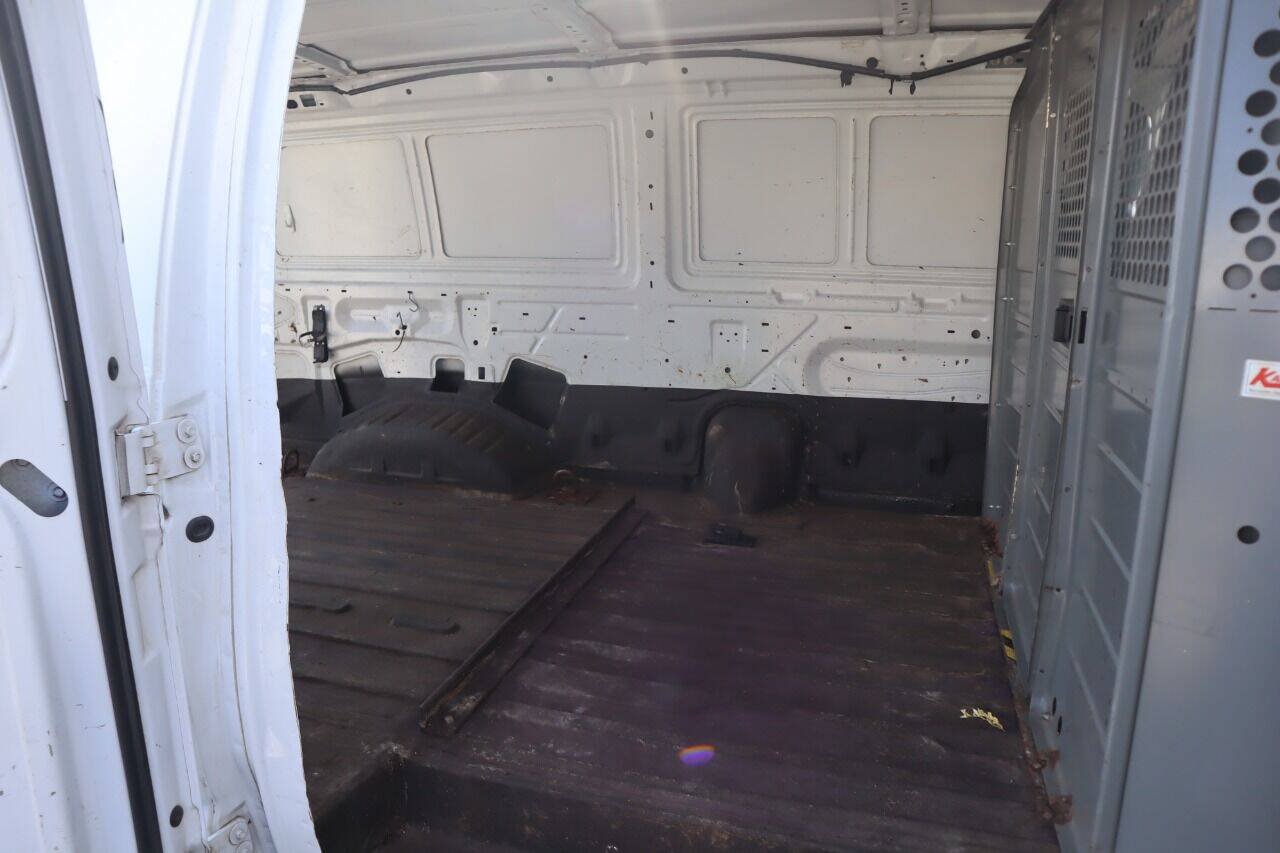 Used 2011 Ford E-250 and Econoline 250 w/ PWR Group RWD image 20