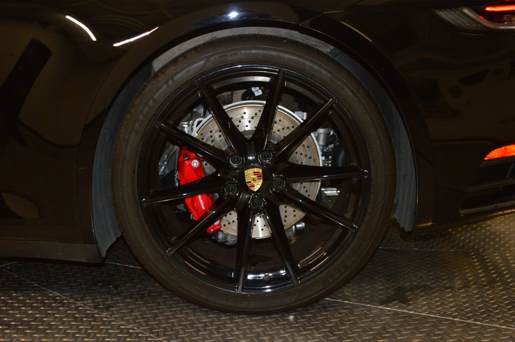 Certified 2024 Porsche 911 Carrera S RWD image 14