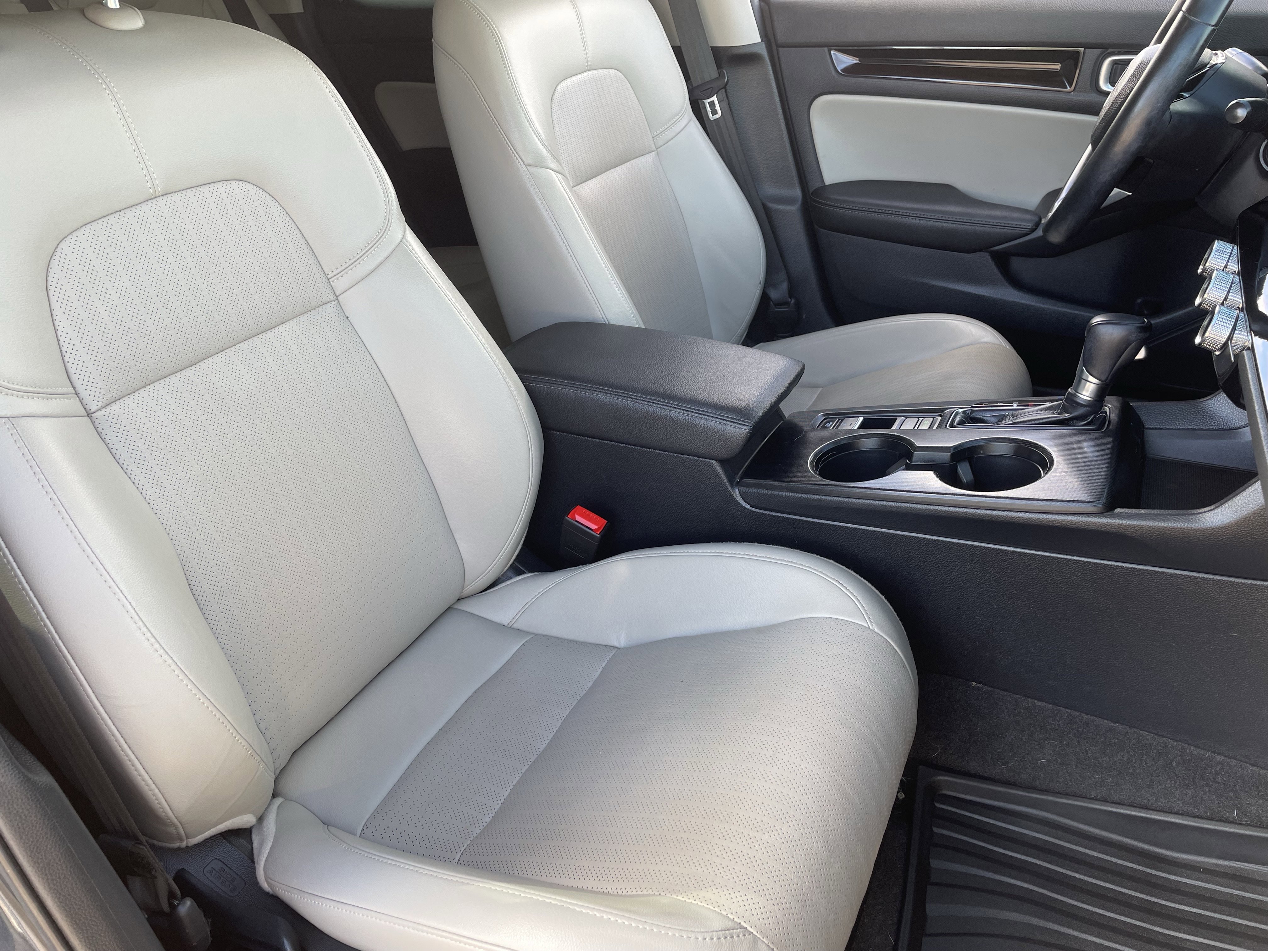 Used 2023 Honda Civic EX-L image 10