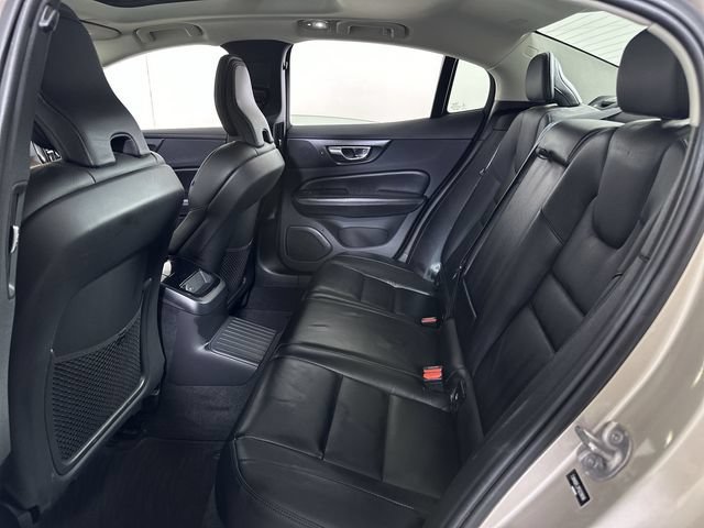 Used 2023 Volvo S60 T8 Plus AWD/4WD image 26